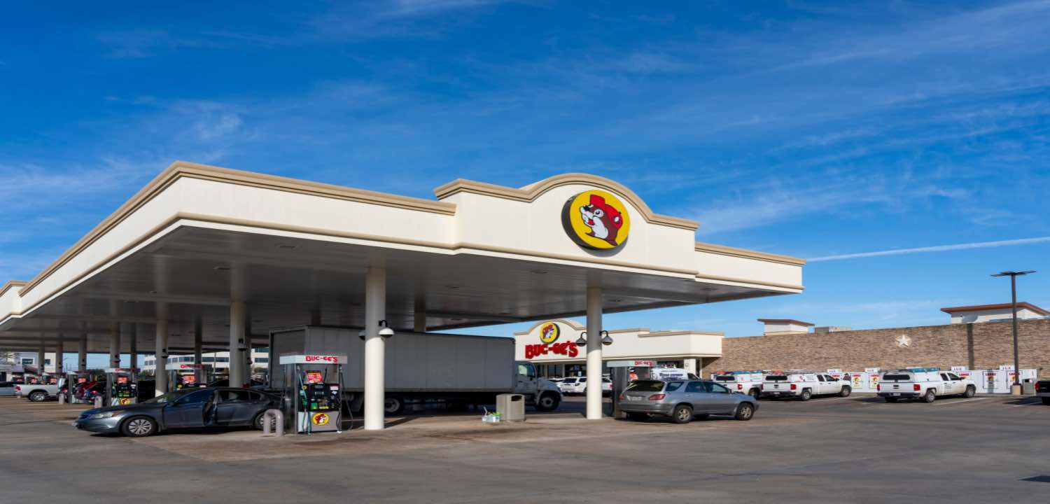 Buc-ee’s Locations and Travel Guide: What Makes this Fueling Station and Convenience Store Special?