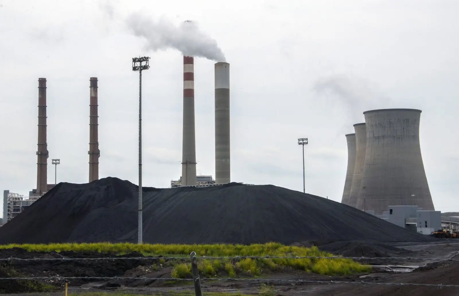 Paradise Fossil Fuel Plant in Muhlenberg County, Kentucky